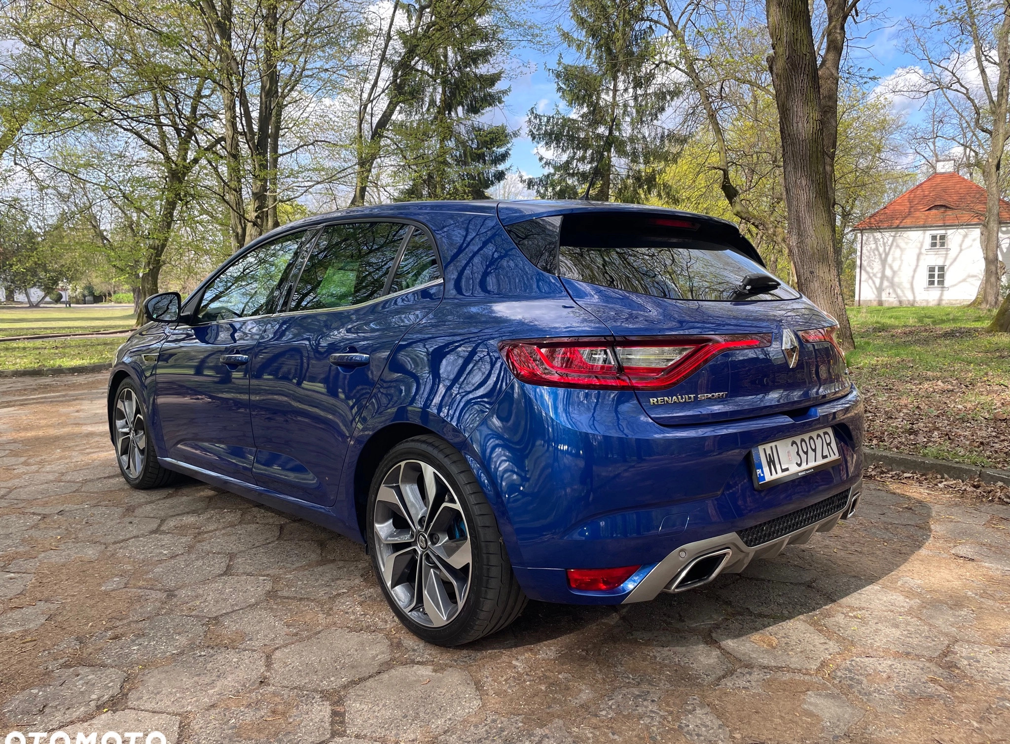 Renault Megane cena 69900 przebieg: 103000, rok produkcji 2016 z Legionowo małe 106